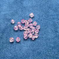 24 Glasschliff-Perlen