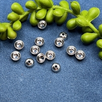 10 runde gewölbte Kappen 7mm mit Loch