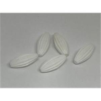 10 ovale Acrylperlen gefächert mit Rillen weiß
