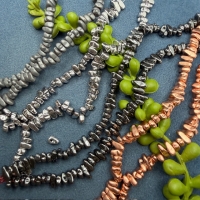 1 Strang Naturperlen Metallicperlen 3-12mm oxyd gunmetall...