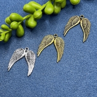 10 Anhänger Engelsflügel 22x20mm bronze altmessing