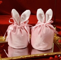 1 Samtbeutel Osterhase Hasenohren hellblau