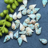 10 Bastelsteine Tropfen 13x8mm türkis