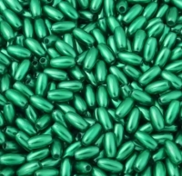 200 ovale Acrylperlen Olivenperlen smaragdgrün