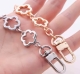 1 Taschenschmuck Anhänger Kette Blume